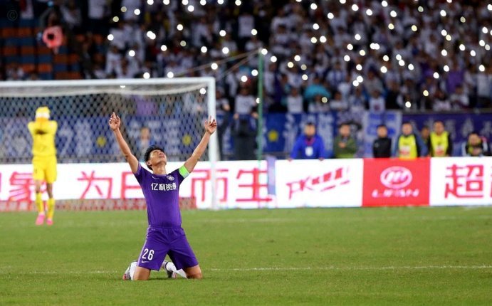 蓉城残阵迎战津门虎 平局即夺冠